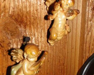 Chalkware cherubs