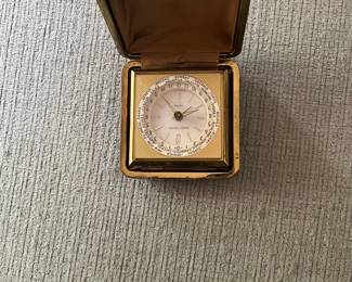 Travel clock
