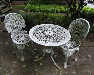 Low Bistro patio set