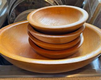 Vintage Munising wooden bowls