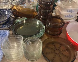 Assorted Kitchenware
