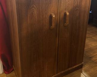 Kitchen Cabinet