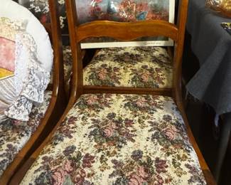 Chair Details