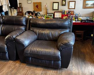 Reclining armchair