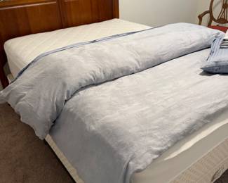 Queen bed