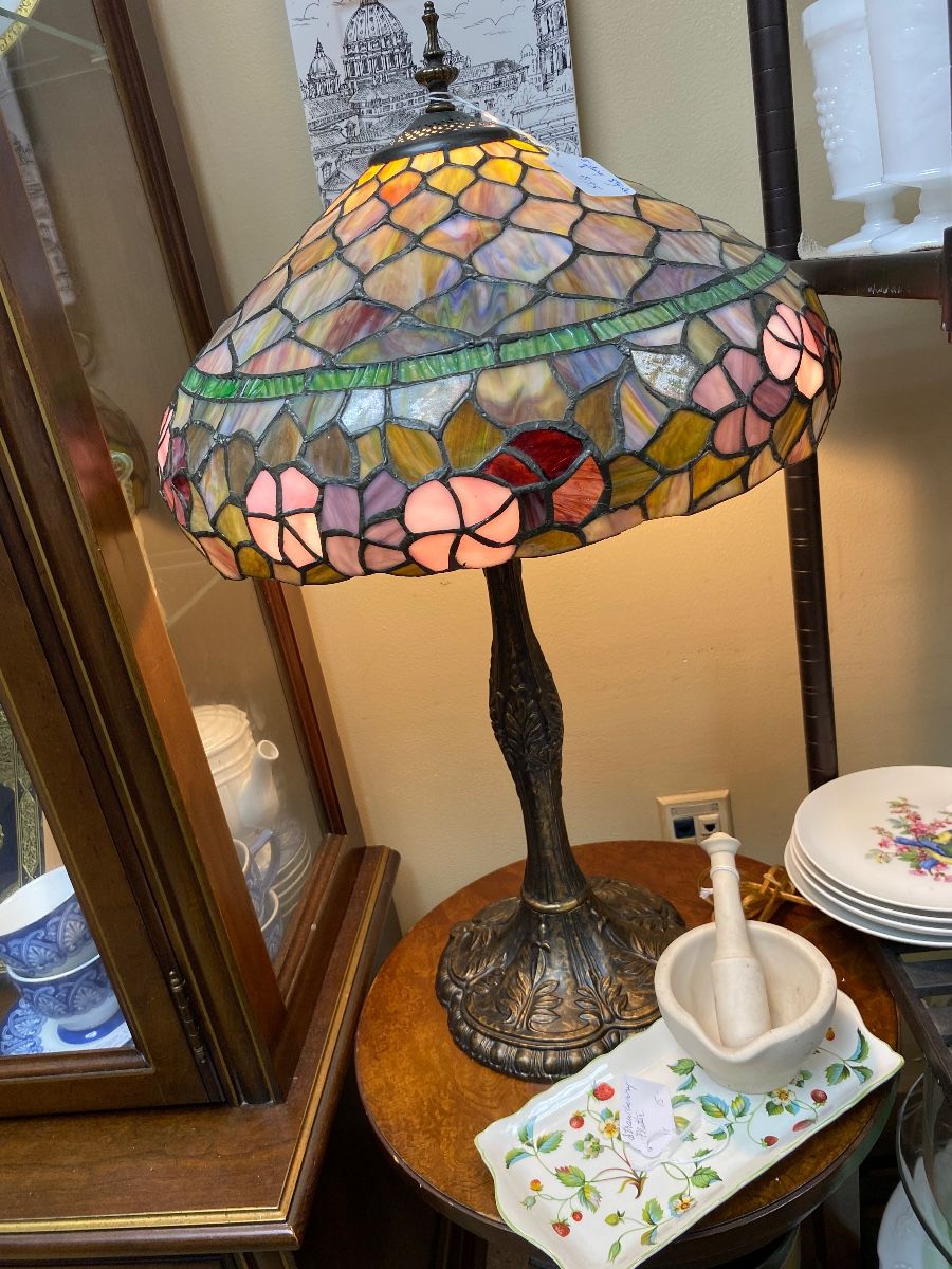 Tiffany style lamp.
