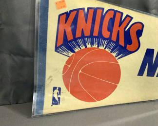 Lot 888: Vintage Basketball Pennants - Bullets / Knicks / Nets