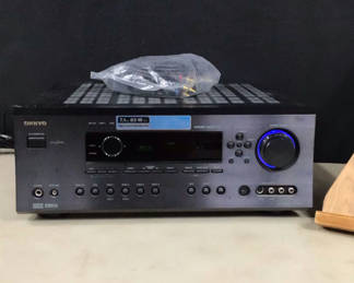 Lot 941: Onkyo TX-SR602 AV Receiver