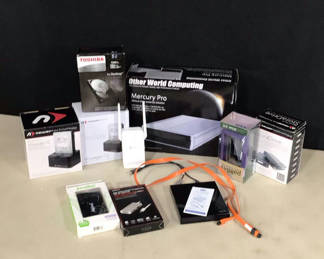 Lot 954: Computer Peripherals and Storage Devices - NIB