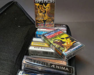 Lot 922: Music Rewind - Cassette Gold