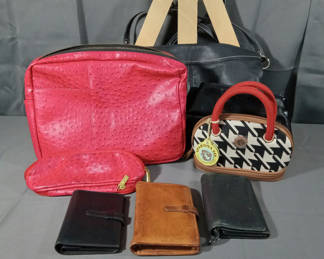 Lot 787: Coach & More for the Office