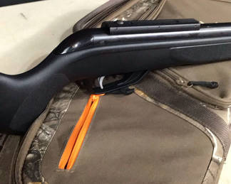 Lot 952: Gamo 952 Air Rifle w/ Hood Distribution Case & More