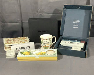 Lot 792: Harry's & More Shaving Kits