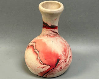 Lot 16: Vintage Nemadji Pottery Vase 