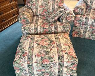 Floral Chair with Ottoman 