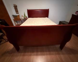 Full Size Sleigh Bed