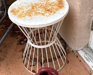 Art deco plant stand