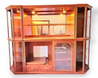 China Entertainment Curio Cabinet 3 Piece With Lights