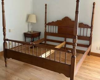 Four Poster King Size Bed