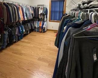 Mens Clothing Sizes L, XL Featuring Ohio State, Adidas, Columbia