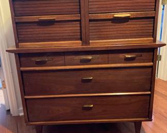 Vintage mid-century bedroom bureau and dresser with mirror.  Solid and well built by Dixie Furniture Company. 