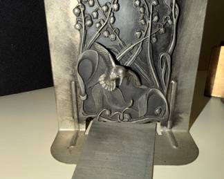Prefer book ends