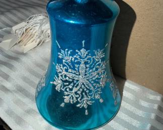 Vintage tree decorations