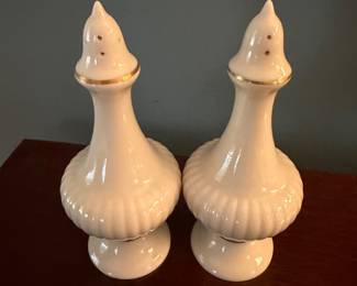 Lenox salt/pepper