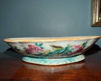 Vintage Chinese bowl