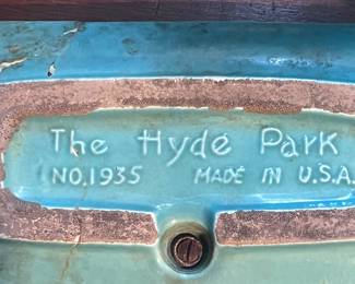 The Hyde Park No. 1935 Ceramic Ashtray (Made in U.S.A.)