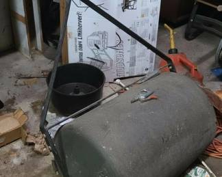 BrinlyHardy Lawn Roller