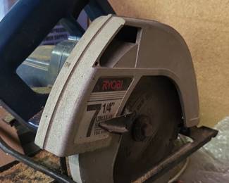 Circular Saw second image