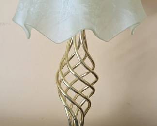 PartyLite Paragon Twisted Brass Candle Lamp