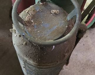 SodaAcid Fire Extinguisher second image