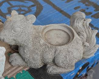 Squirrel Planter