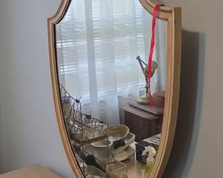 French Provincial Serpentine Dresser third image