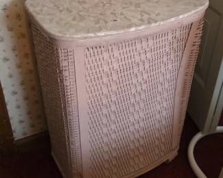PearlWick Pink Wicker Laundry Hamper