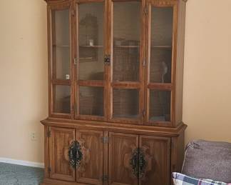 Thomasville China Cabinet second image