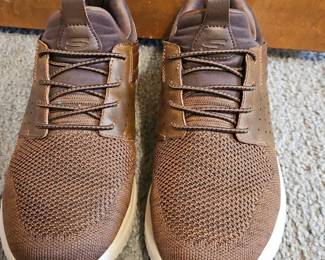 Mens Skechers Delson . Cicada Sneakers, size .