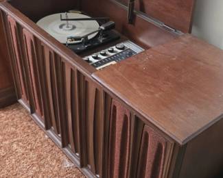Zenith Console Stereo Record Player third image