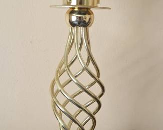 PartyLite Paragon Twisted Brass Candle Lamp second image