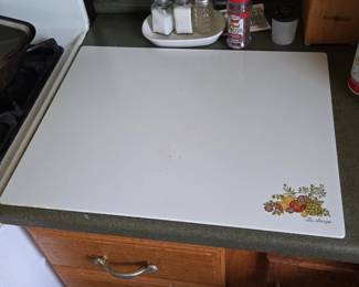 Corning Ware Spice of Life Cutting Board