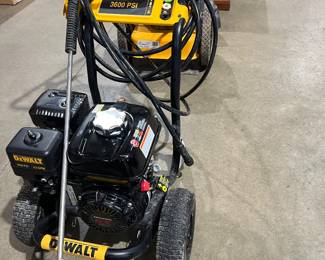 DEWALT PRESSURE WASHER