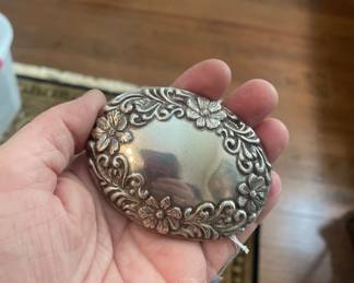 BELT BUCKLE DATED NOT SIGNED - BRIGHTON MOST LIKLEY  
