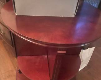 ROTATING ROUND BOOKCASE /SIDE TABLE   