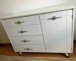 15 McGrawEdison Little Folks Dresser