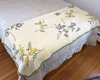 15 Handcrafted Throw Sampler