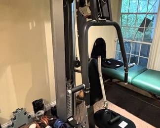 BUY IT NOW! $900.00. Hoist Fitness V-Series Gym System. Call Jan at 314 960-5700.