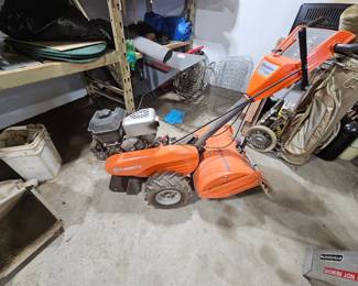 Husky rear tine roto tiller 