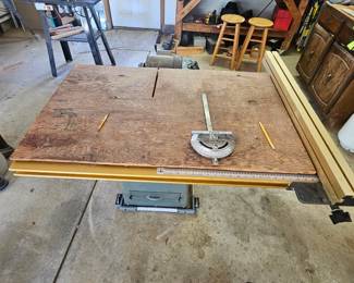 Sprunger table saw ( Ligonier Indiana  )